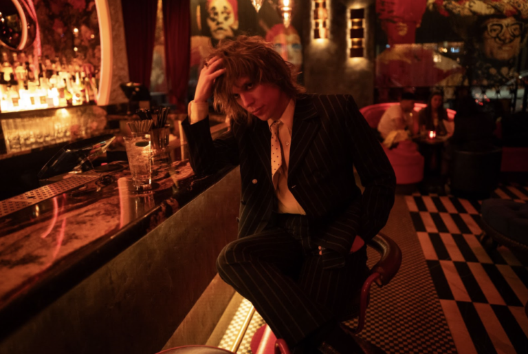 The Struts vocalist Luke Spiller Shares New Single “When I Die Will I Miss Living”,